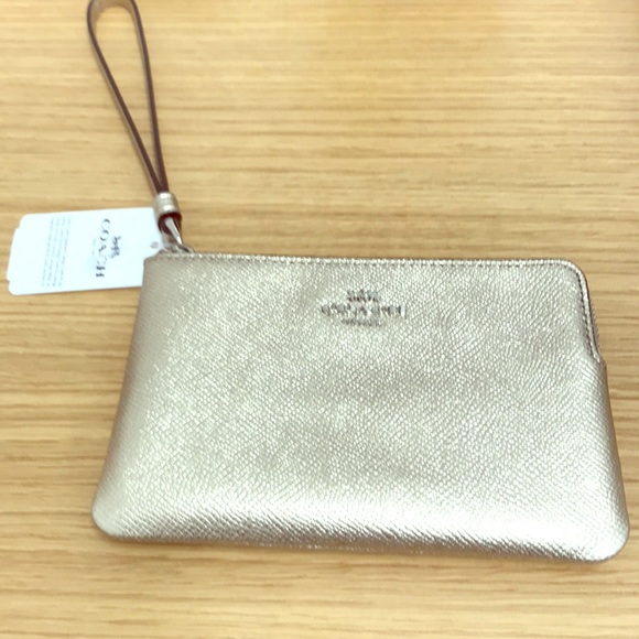 🆕Authentic Platinum Coach Wristlet🆕 - Picture 5 of 5